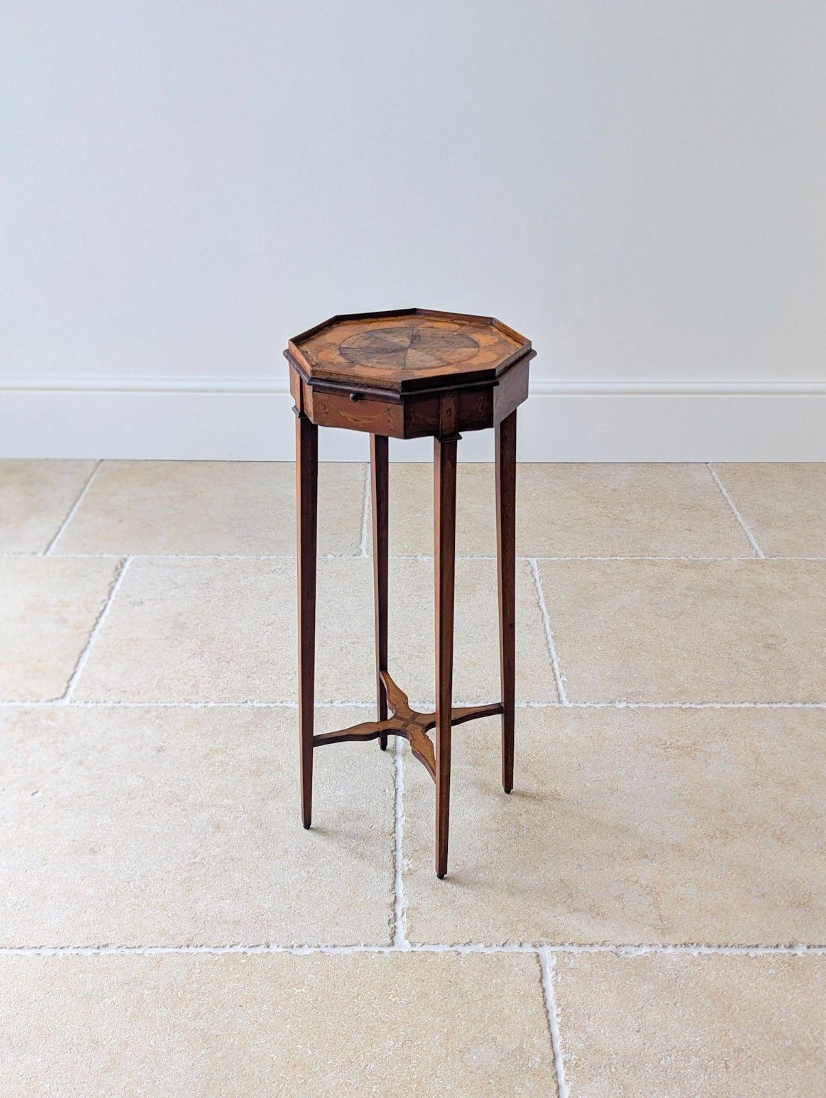 Antique Georgian Mahogany Octagonal Sheraton Urn Stand C.1780 photo furniture