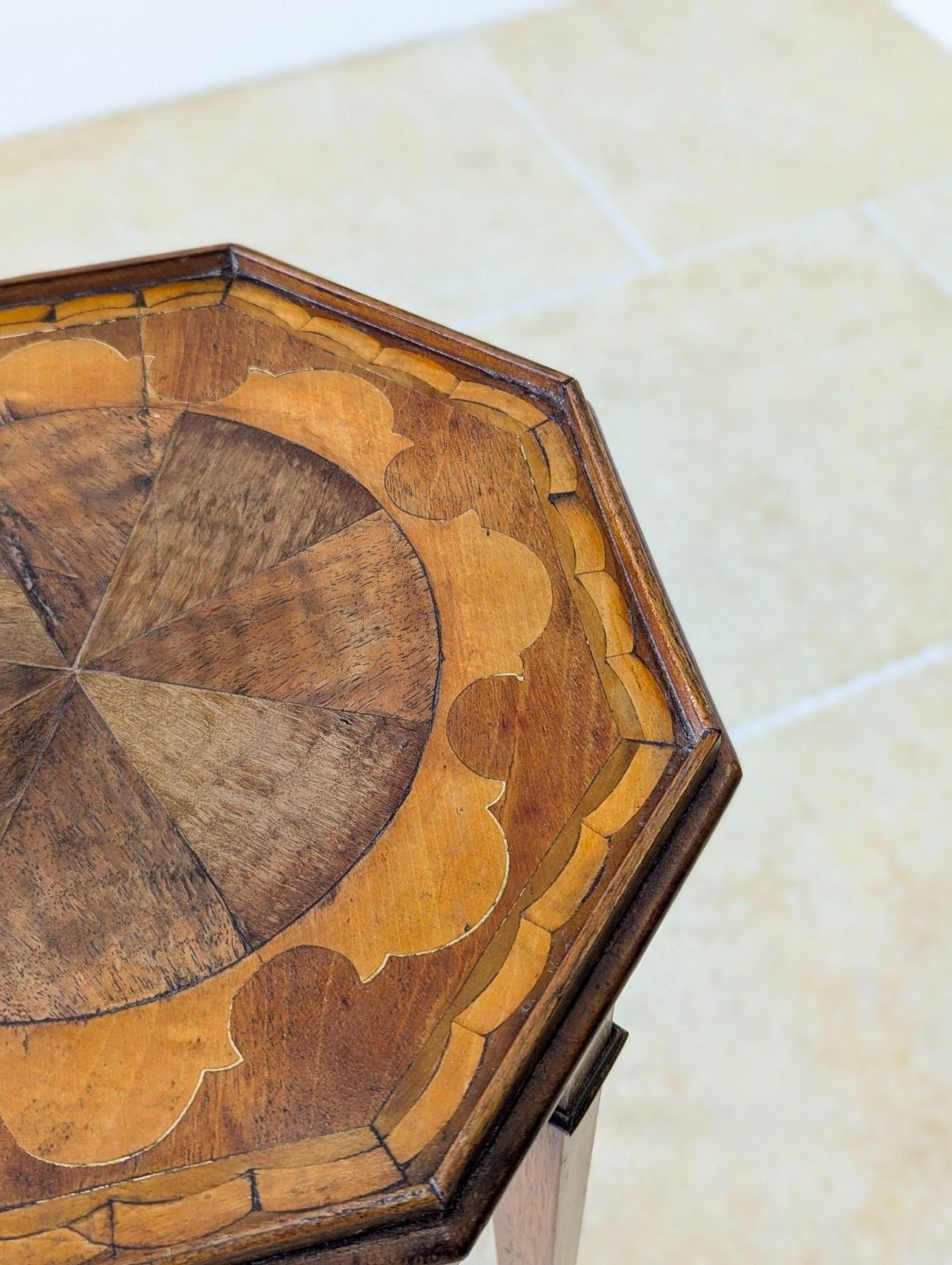 photo for sale Antique Georgian Mahogany Octagonal Sheraton Urn Stand C.1780