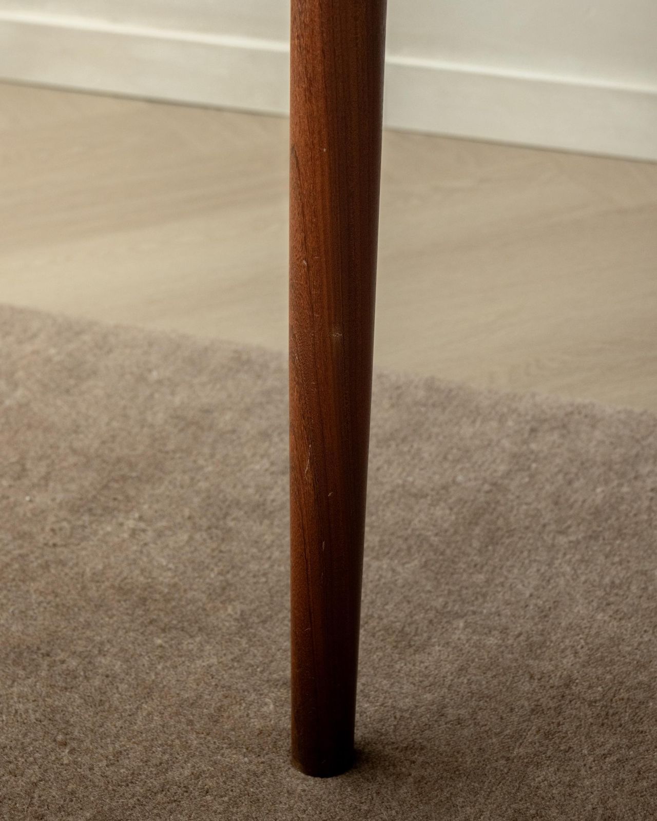 photo vinterior Danish Modern Teak Extendable Dining Table Model 24 By Ansager Møbler, 1960s