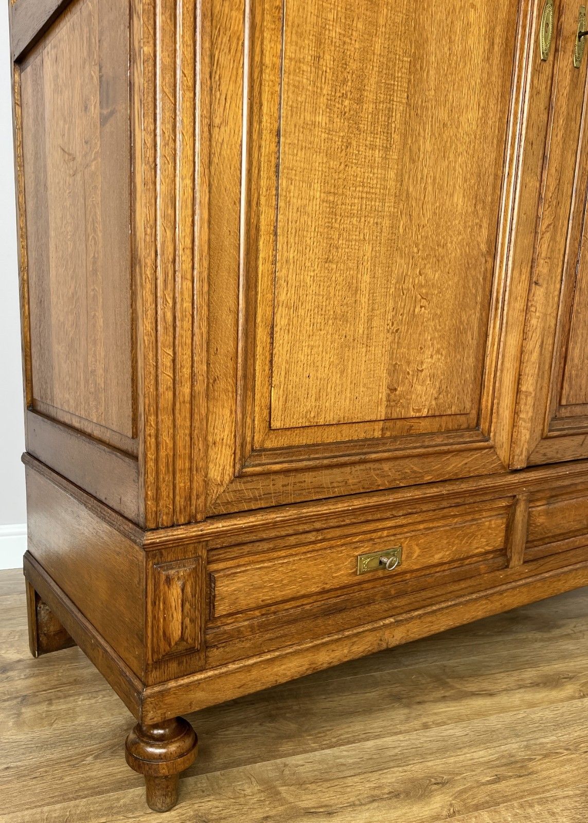 Wardrobe Antique French Style Oak Two Door Carved Armoire Cabinet Lot 6143 photo vinterior