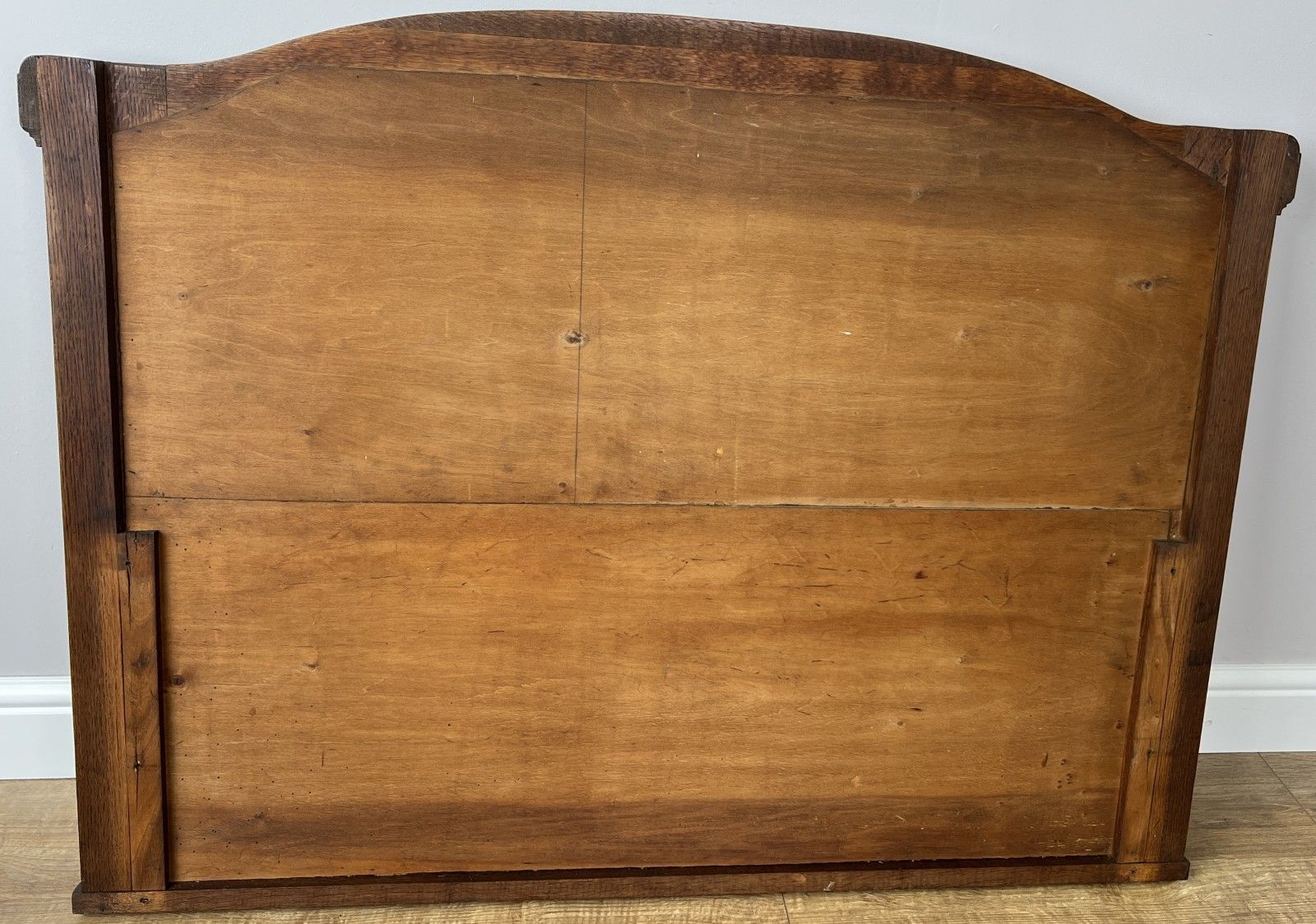photo furniture Mirror Antique French Style Oak Wall Mirror Carved Decorative Frame Lot 6141