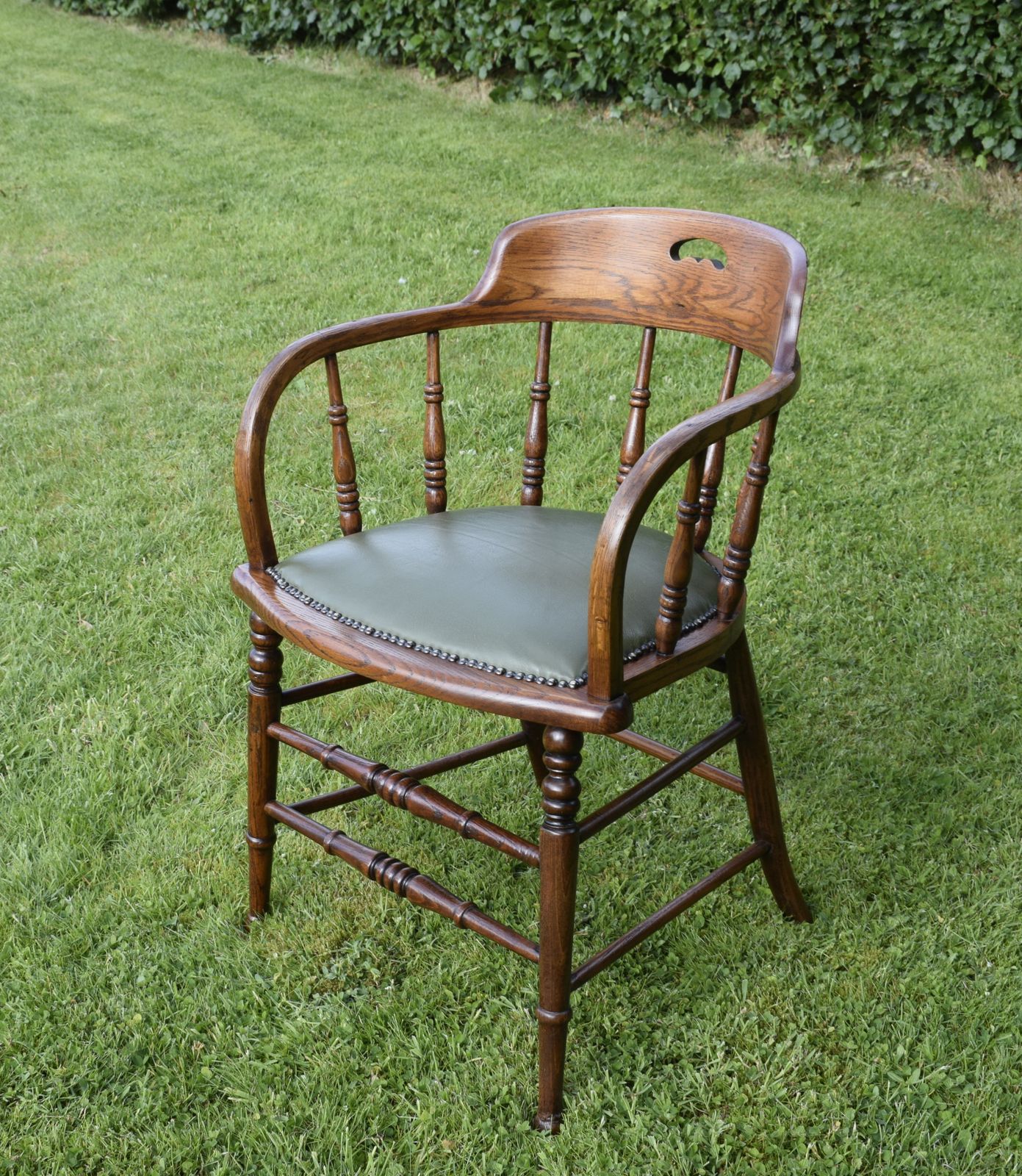 Early 20th Century Oak Desk Chair photo vinterior