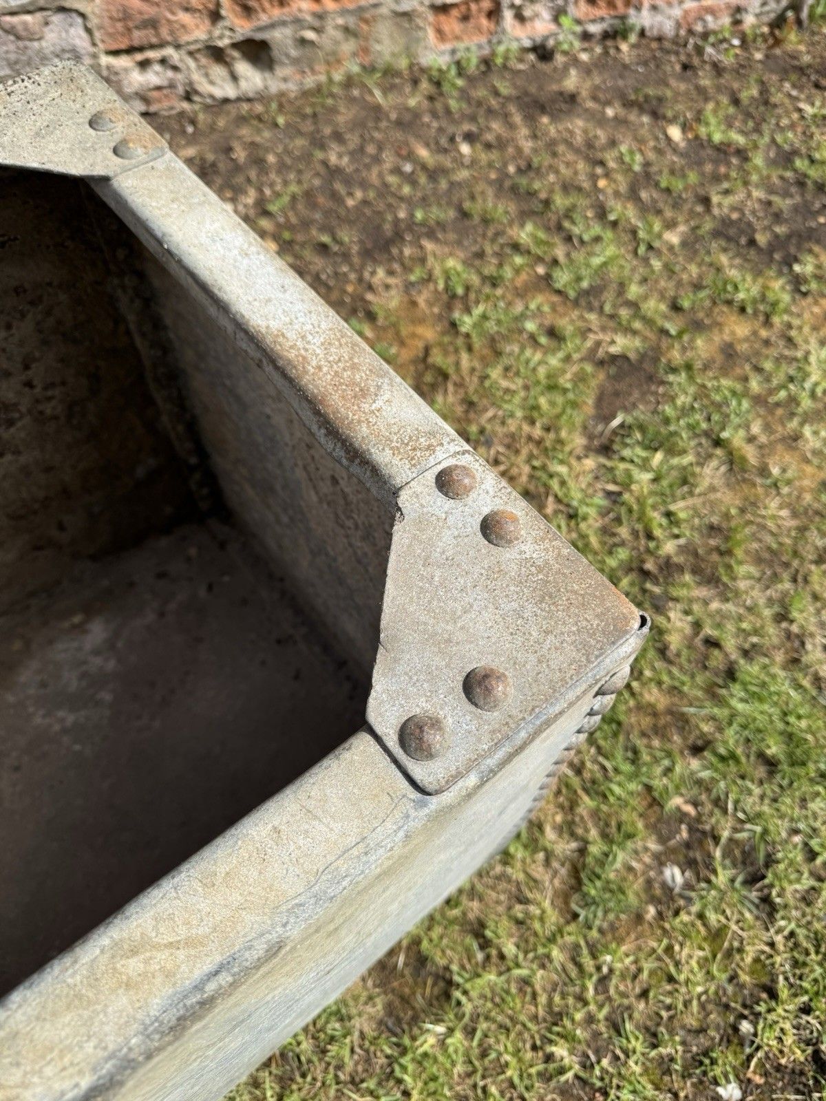 Riveted Galvanised Trough Planter /  Raised Flower Bed Plant Olive Tree Pot (T2 photo furniture