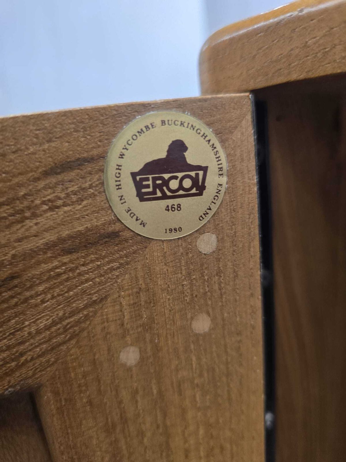 Ercol Windsor 468 Sideboard, 1980s photo furniture