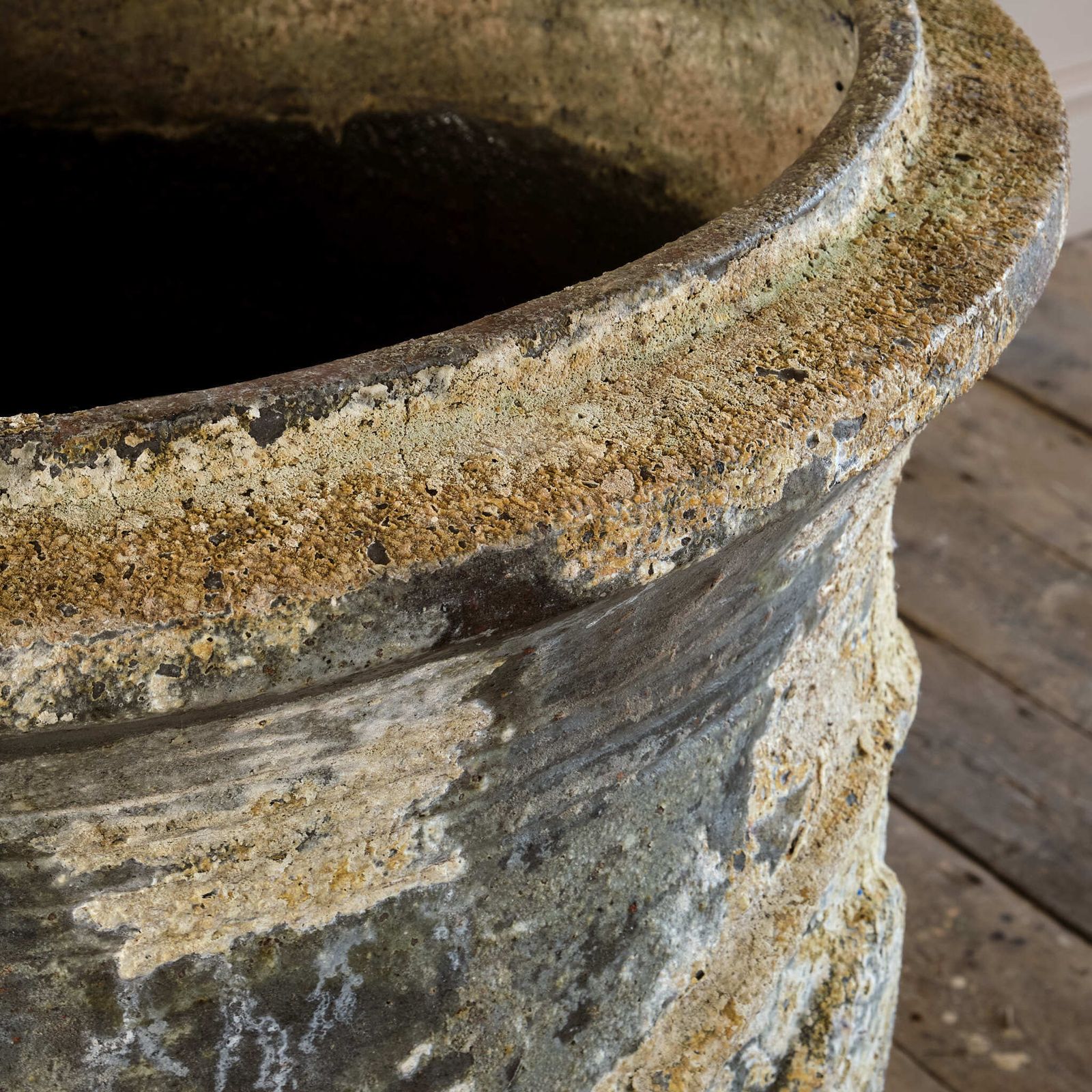 Large French Versailles Earthenware Planter photo Garden Decor