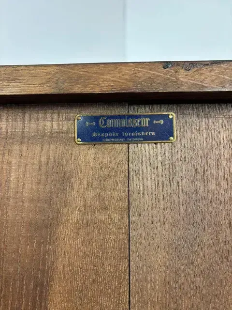 Georgian Style Oak Sideboard photo vinterior
