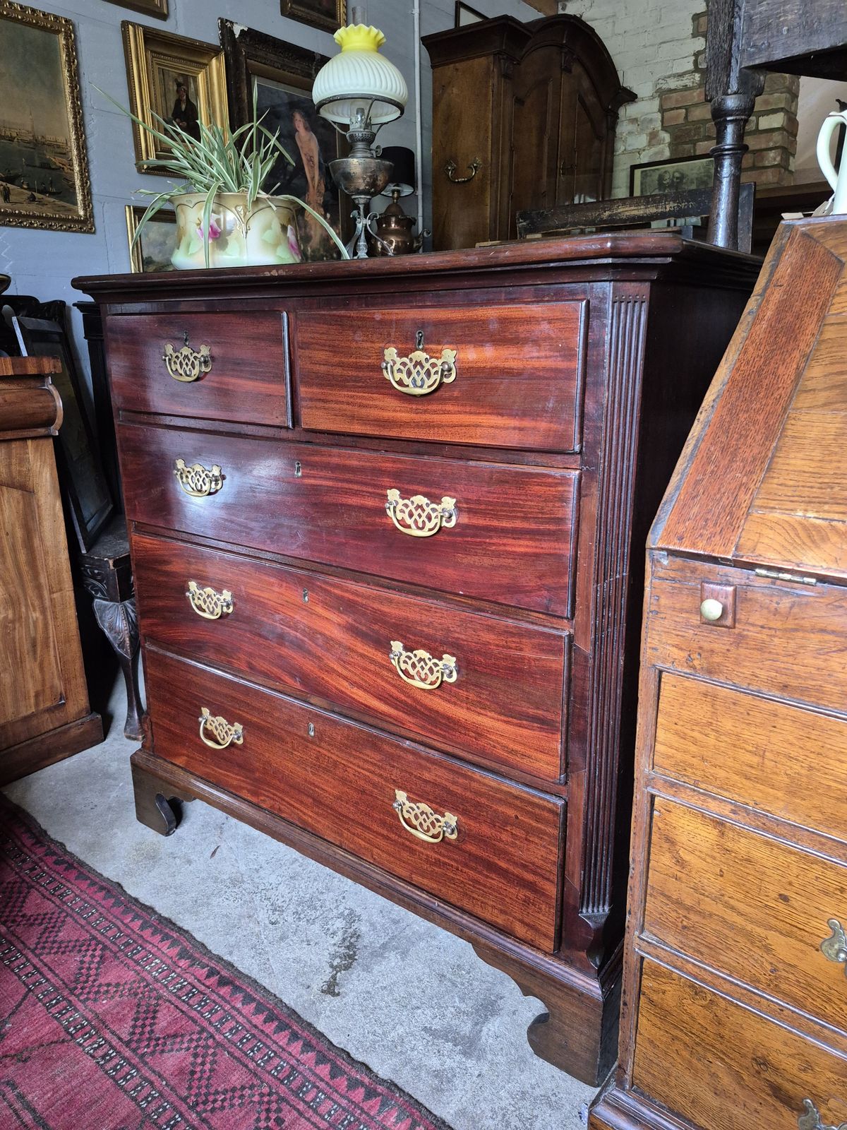 A C1790 George III Chest Of Graduated Drawers Reeded Canted Corners Bracket Feet