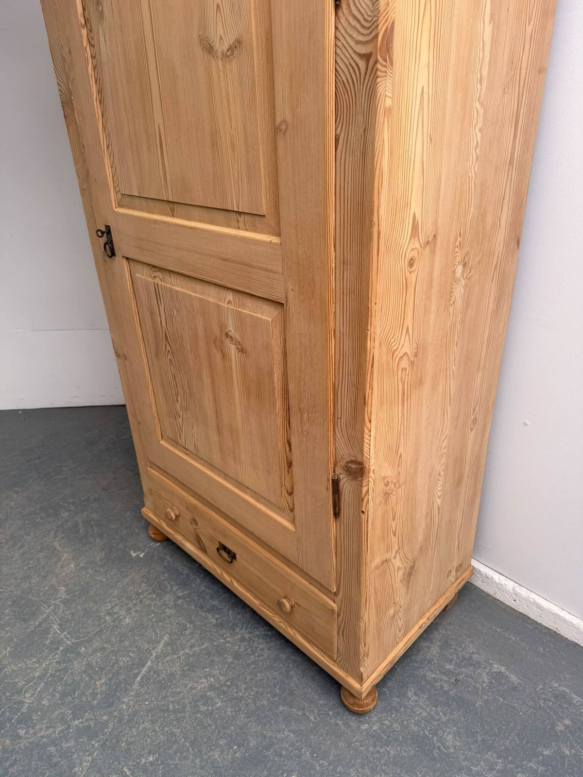 A Superb Antique Pine 1 Piece Hall / Child's Wardrobe To Wax/Paint photo furniture