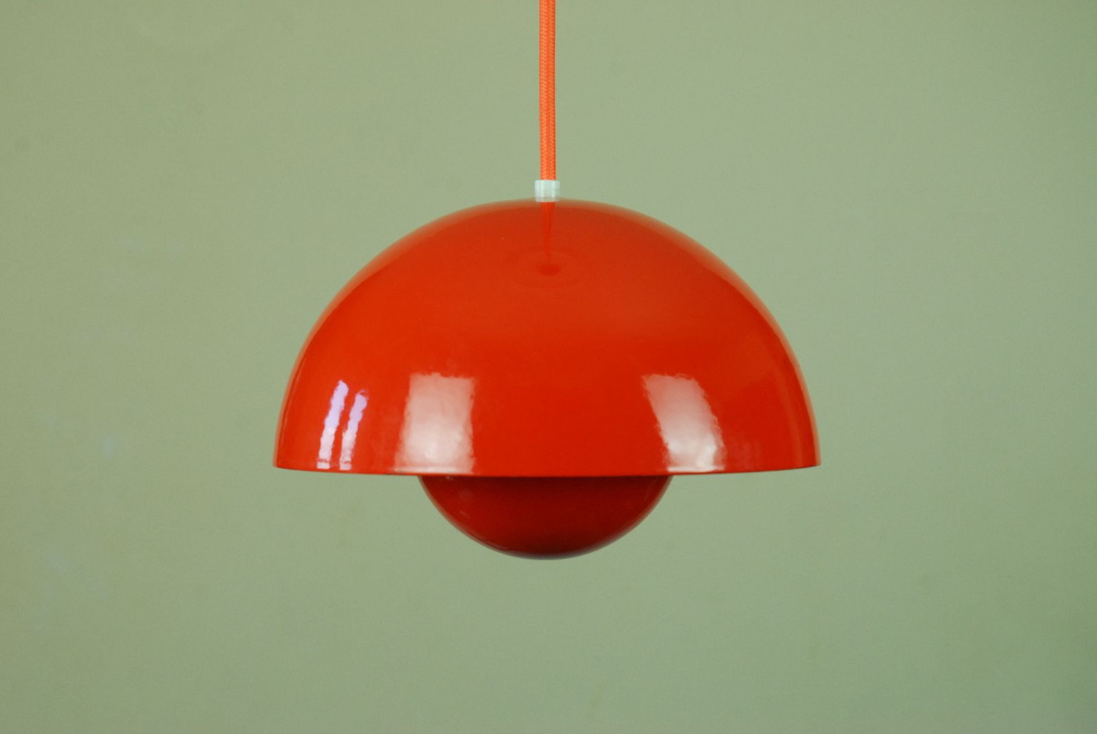 photo for sale Set Of 2 Flowerpot Vp1 Pendant Lamps By Verner Panton For Louis Poulsen, Denmark, 1968