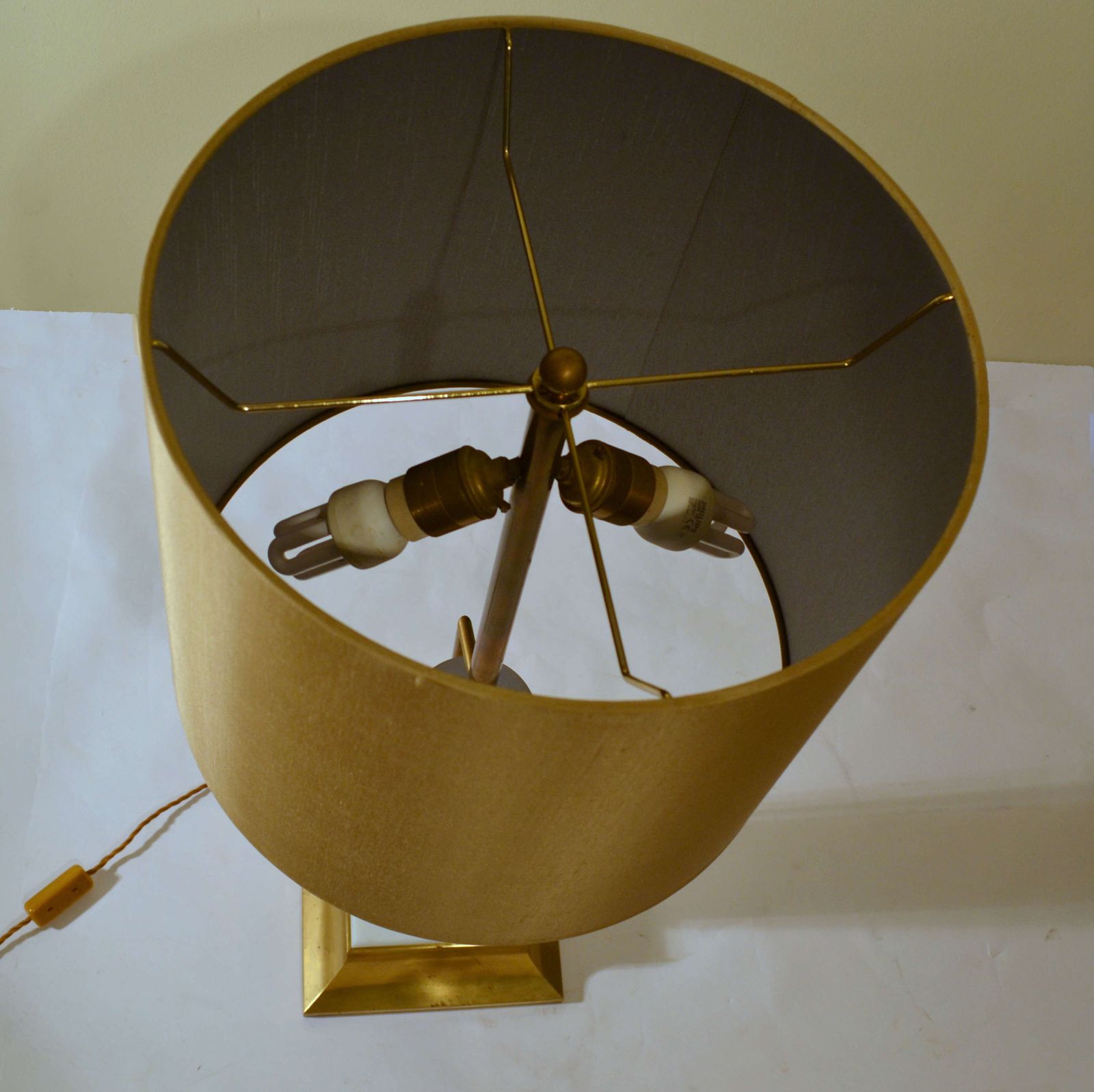 photo for sale Lucite And Brass Italian 1960s Table Lamp With Silk Lamp Shade