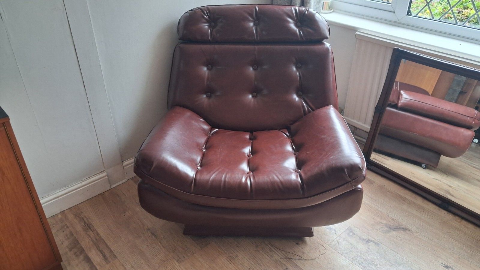 Delightful 1960's Style Buttoned Back Vinyl Low Profile Mid Century Armchair photo 190.0