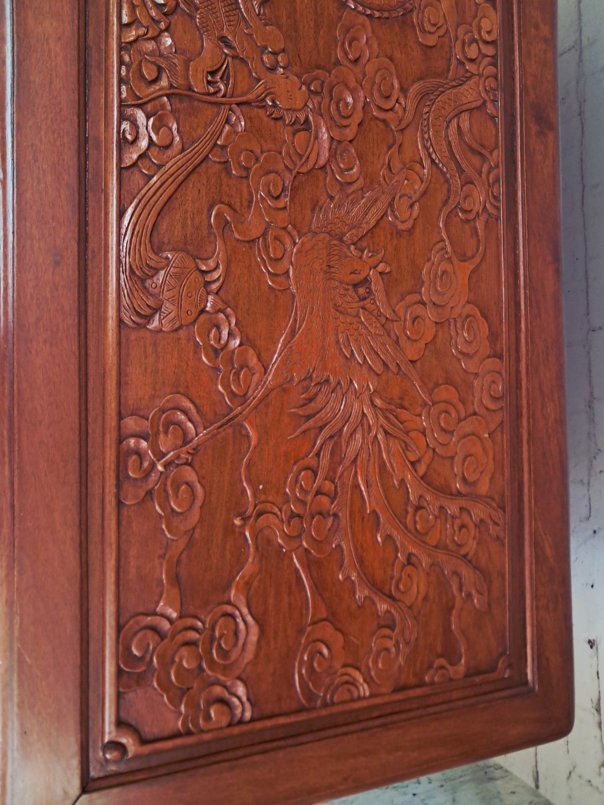 Furniture Large Oriental Camphor Wood Trunk Dragon Phoenix Carved Blanket Chest Coffee Tab photo