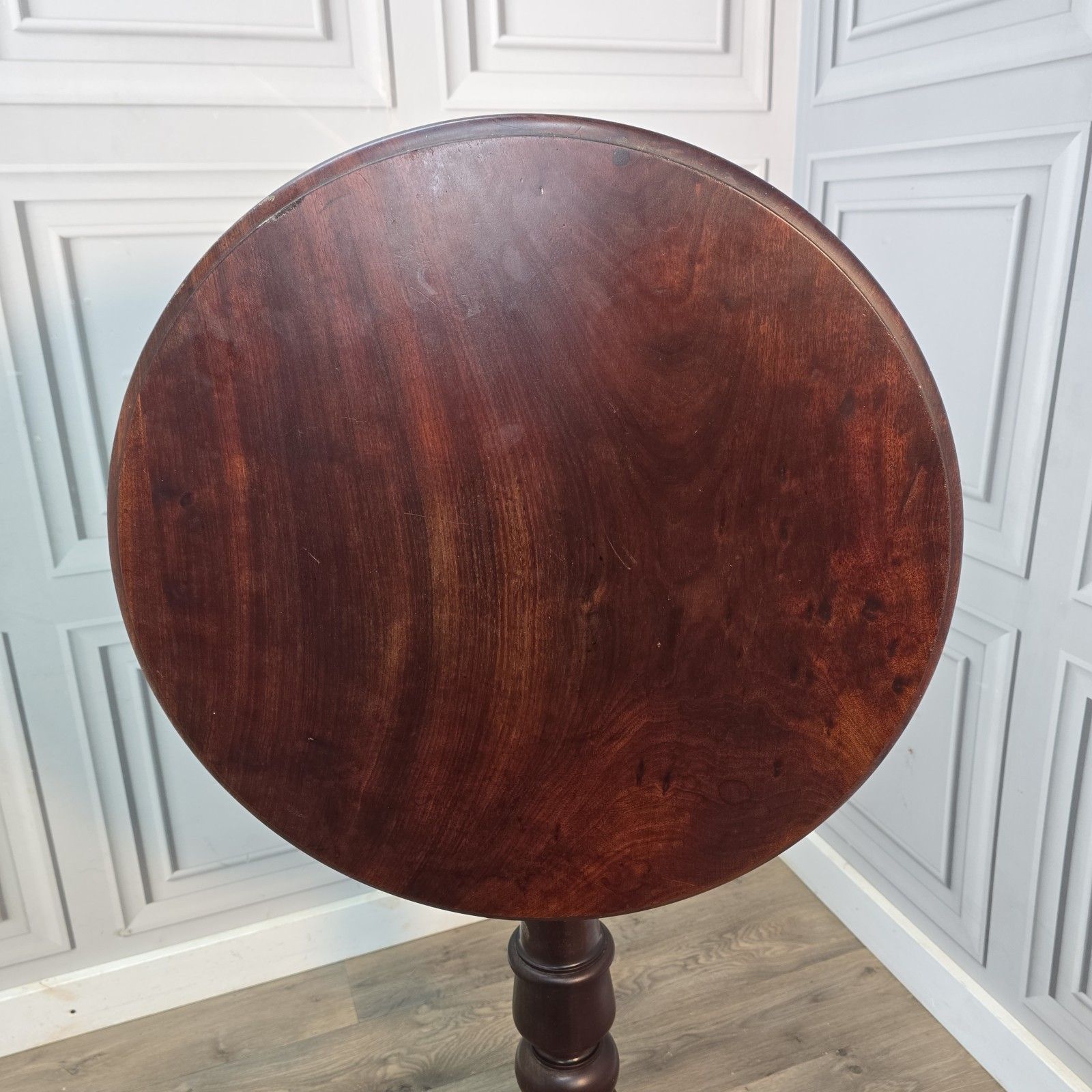 Antique Tilt Top Table Wine Side Mahogany Occasional Tripod Turned Wood Table photo vintage