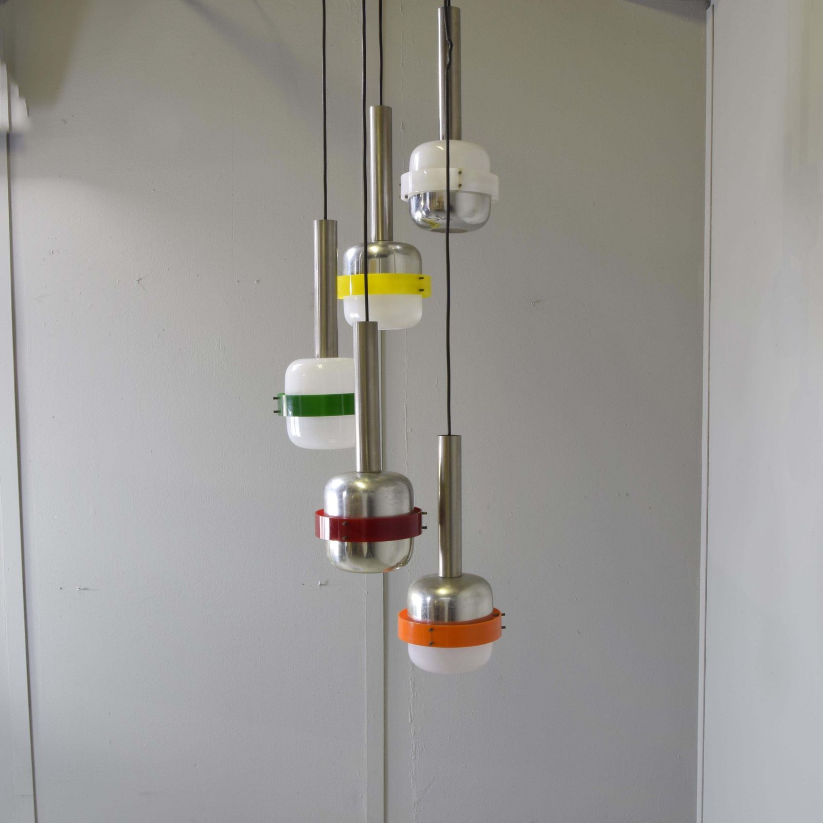 photo buy Stilnovo Style Pendant Light Five White Plexiglass Elements 1967