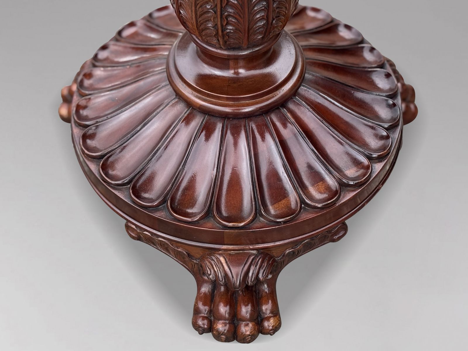 Ralph Lauren Carved Walnut Circular Tripod Table photo vintage