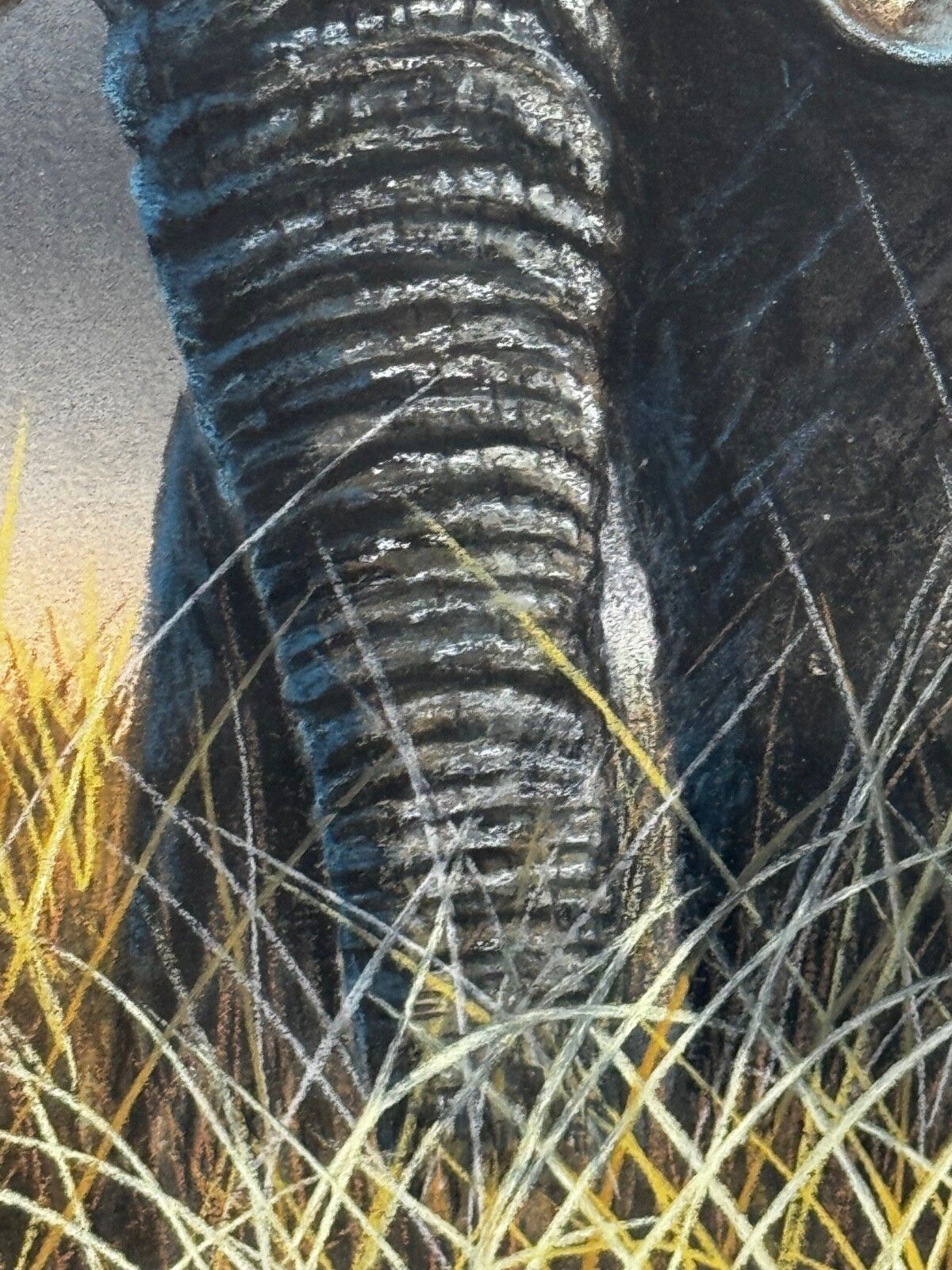 Kunst 20e-eeuws schilderij van een aanvallende olifantenstier in het Kruger National Park, gesigneerd Peter Jepson, met tentoonstellingslabel photo