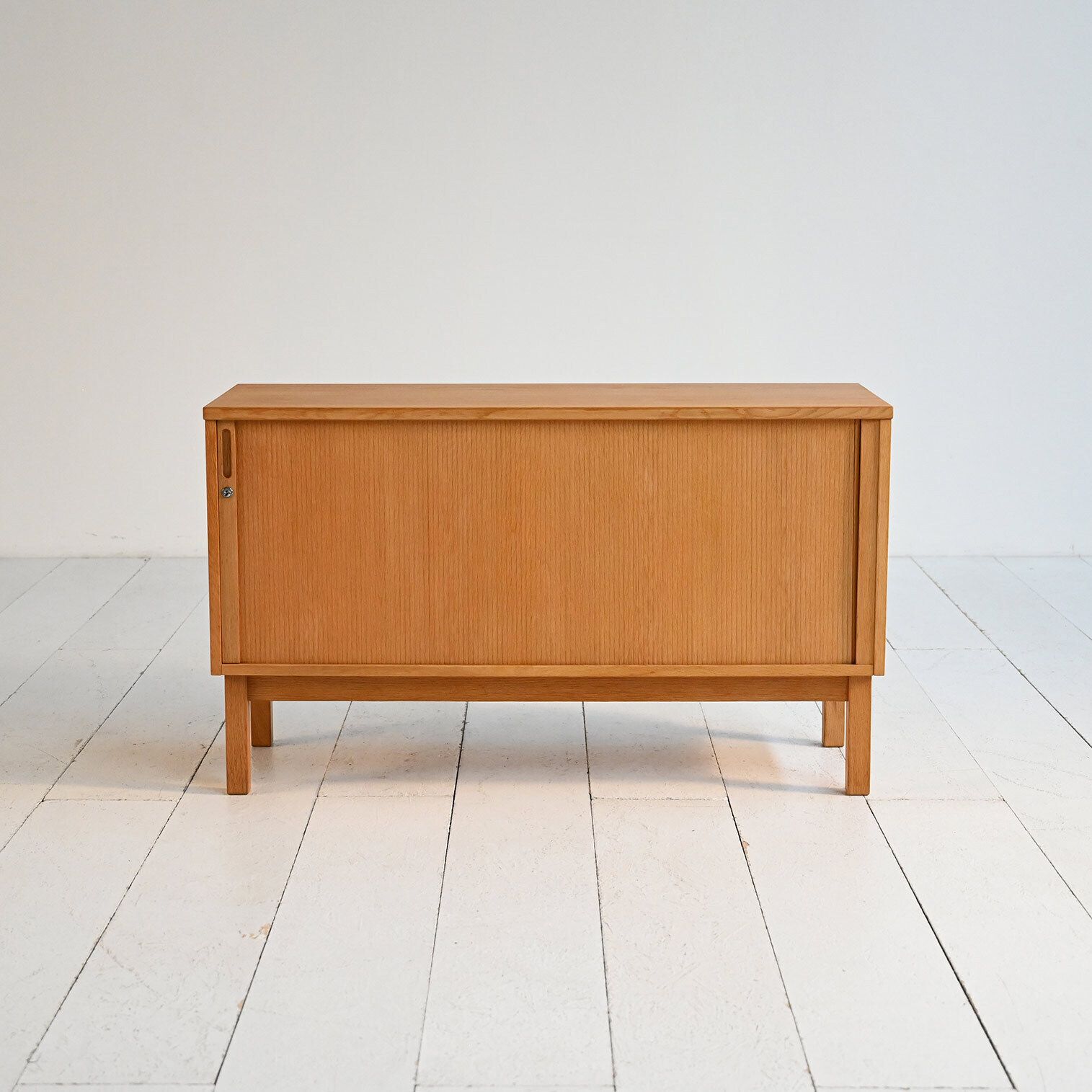 Scandinavische eiken kast, ca. jaren 1960