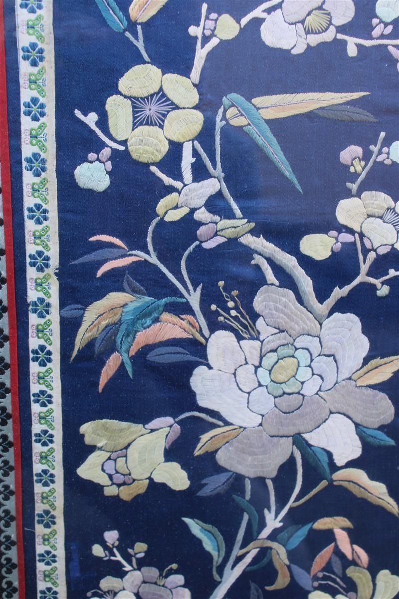 photo furniture Painting With Hand Embroidered Colorful Silk Fabric With Flowers Birds And Trees