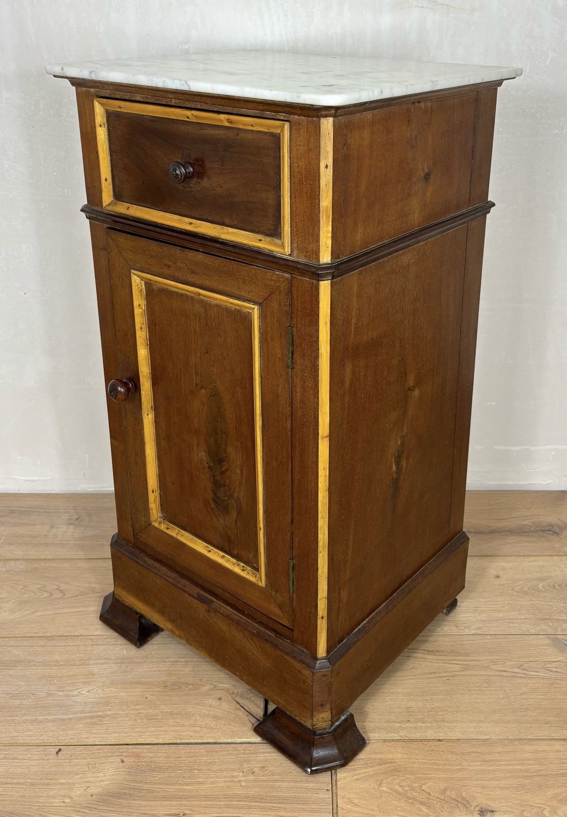 photo vinterior Pair Of Spanish Wooden Nightstands With Marble Top, 1930s