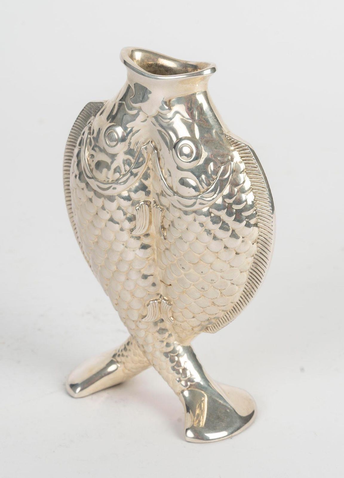 Christofle Silver Plated Vase With Two Fish, 20th Century. photo furniture