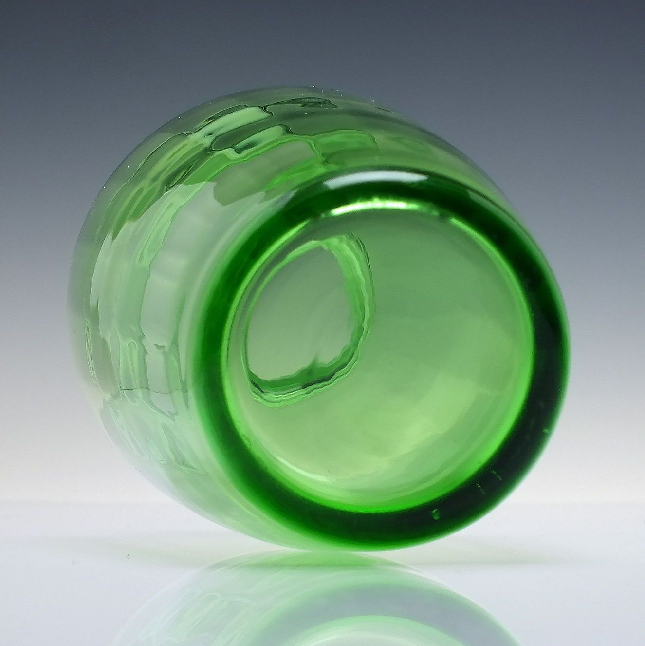 Art Deco Green Glass Cocktail Decanter & Shaker C1930 60 photo 95.0