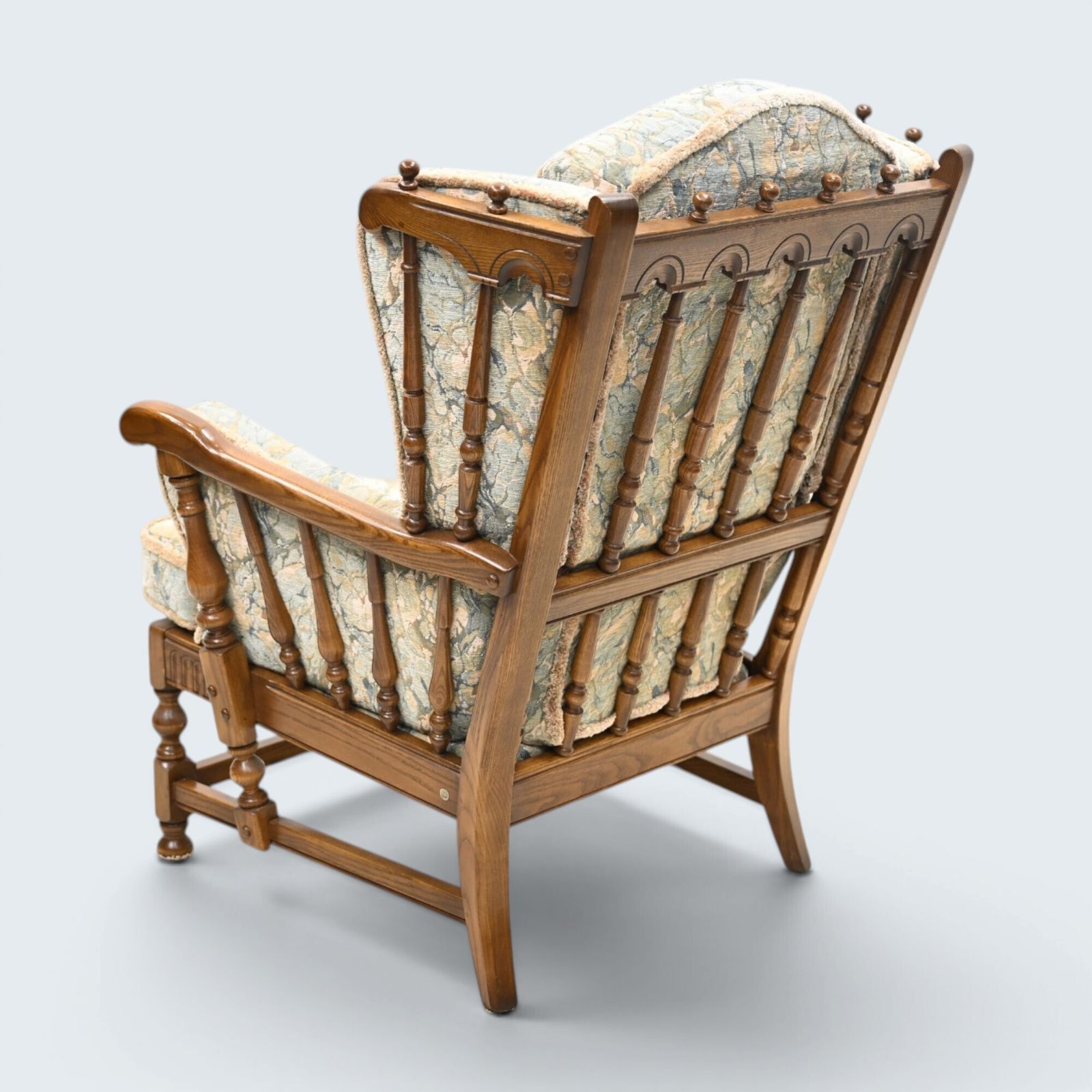 Ercol Cloister Wing Back Easy Fireside Chair Armchair Golden Dawn Free* Delivery photo 387.0