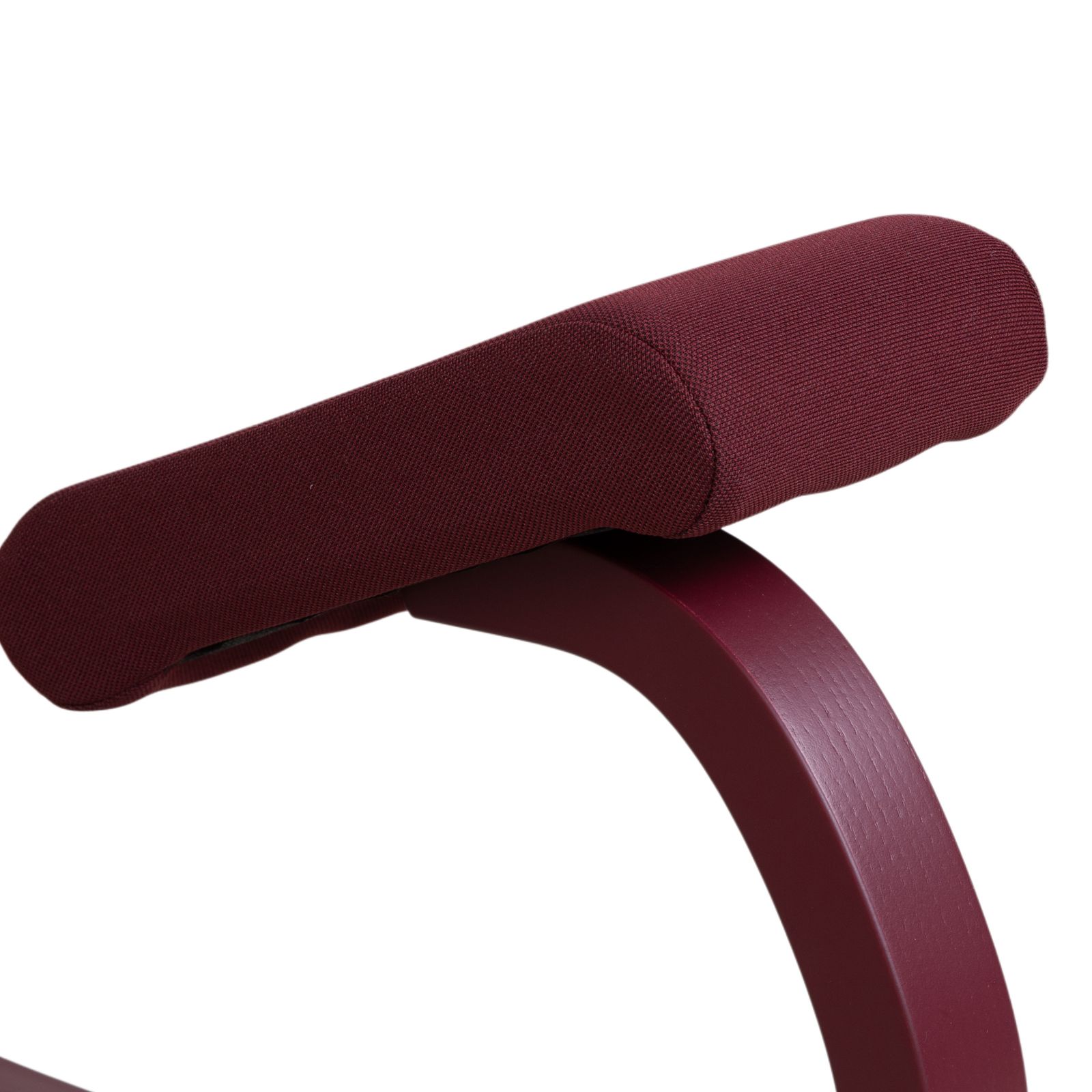 Varier Variable Monochrome Kneeling Wooden Stool Fabric Violet Plum photo Meubels