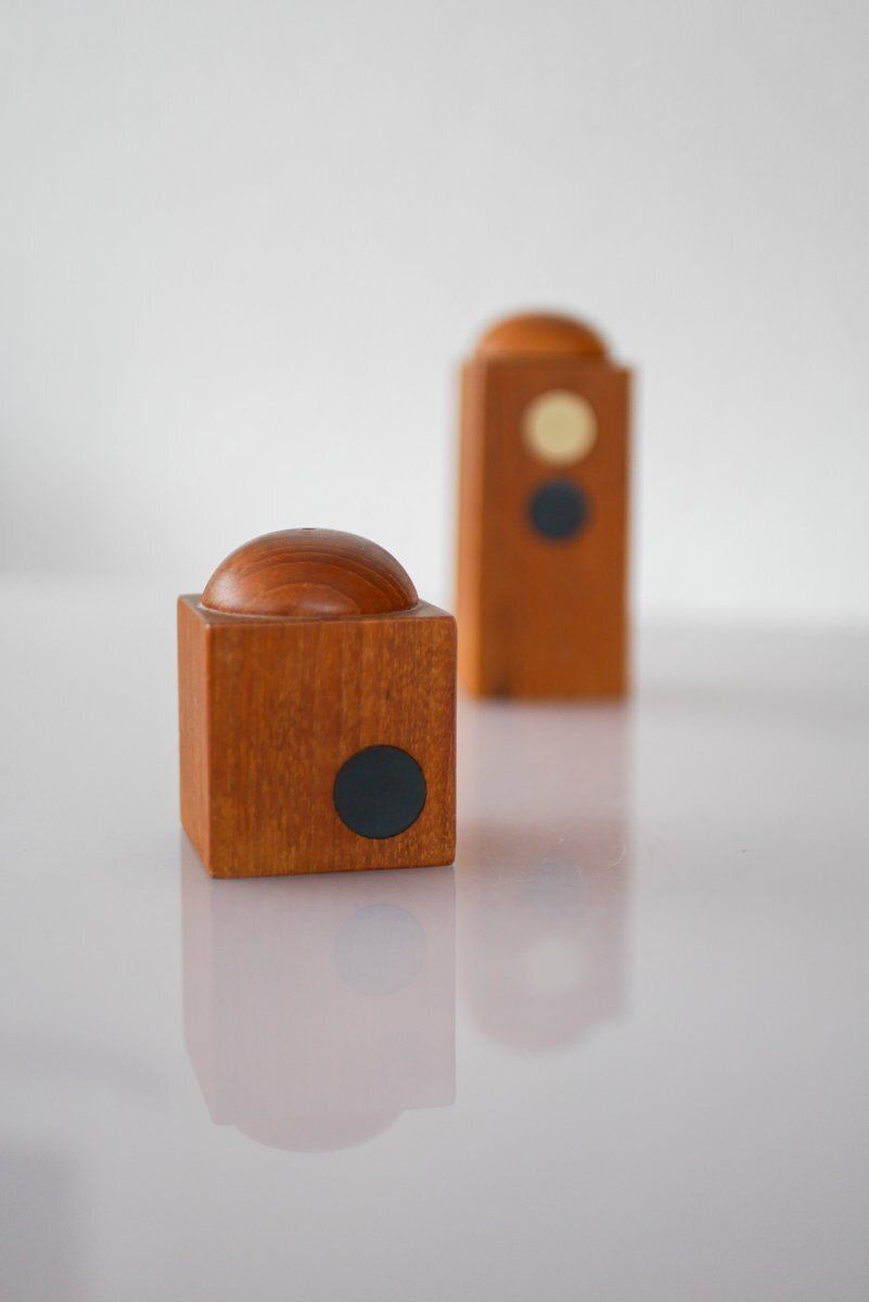 Ensemble salière et poivrière en teck mid-century modern danois, lot de 2 photo furniture