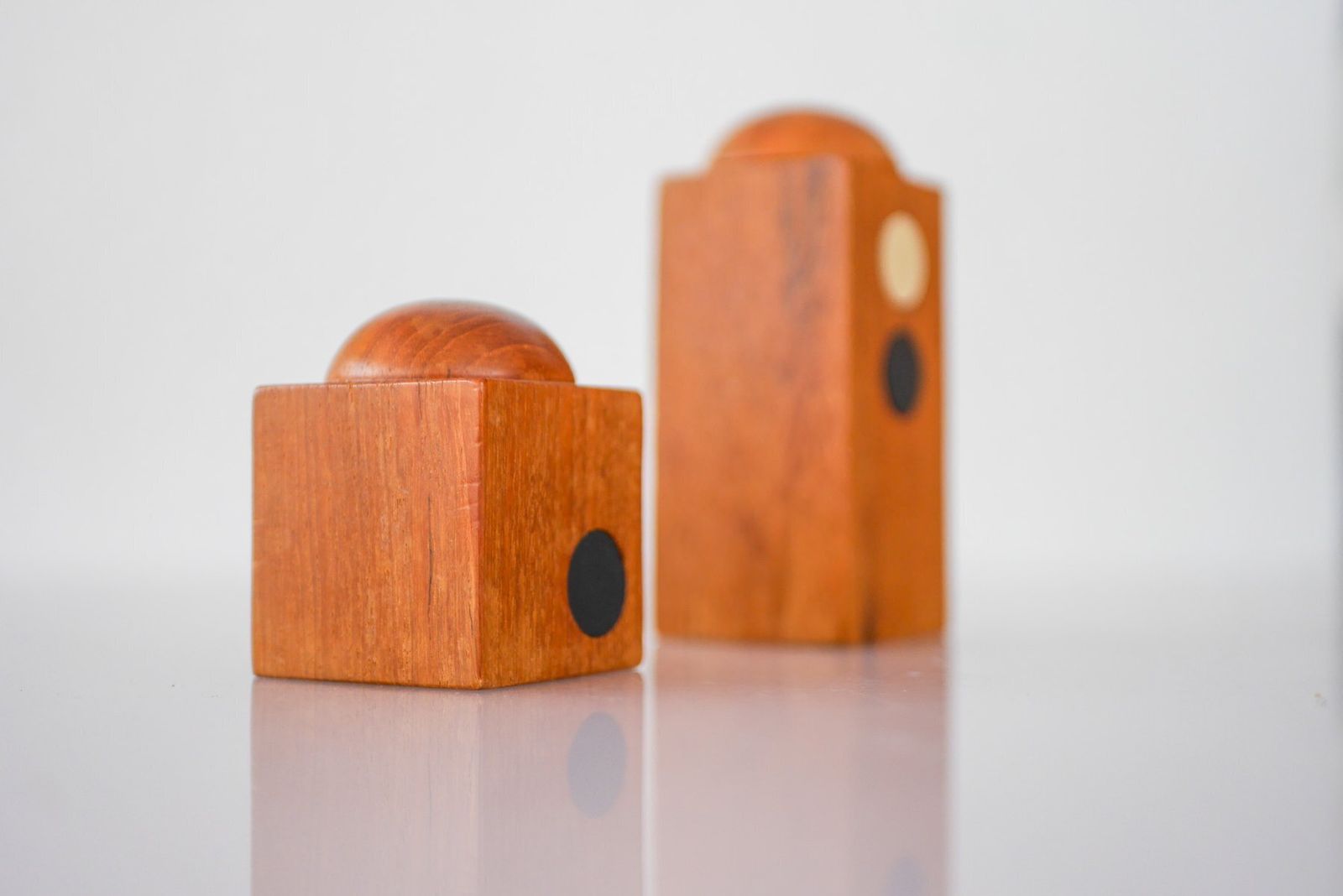 Ensemble salière et poivrière en teck mid-century modern danois, lot de 2 photo for sale