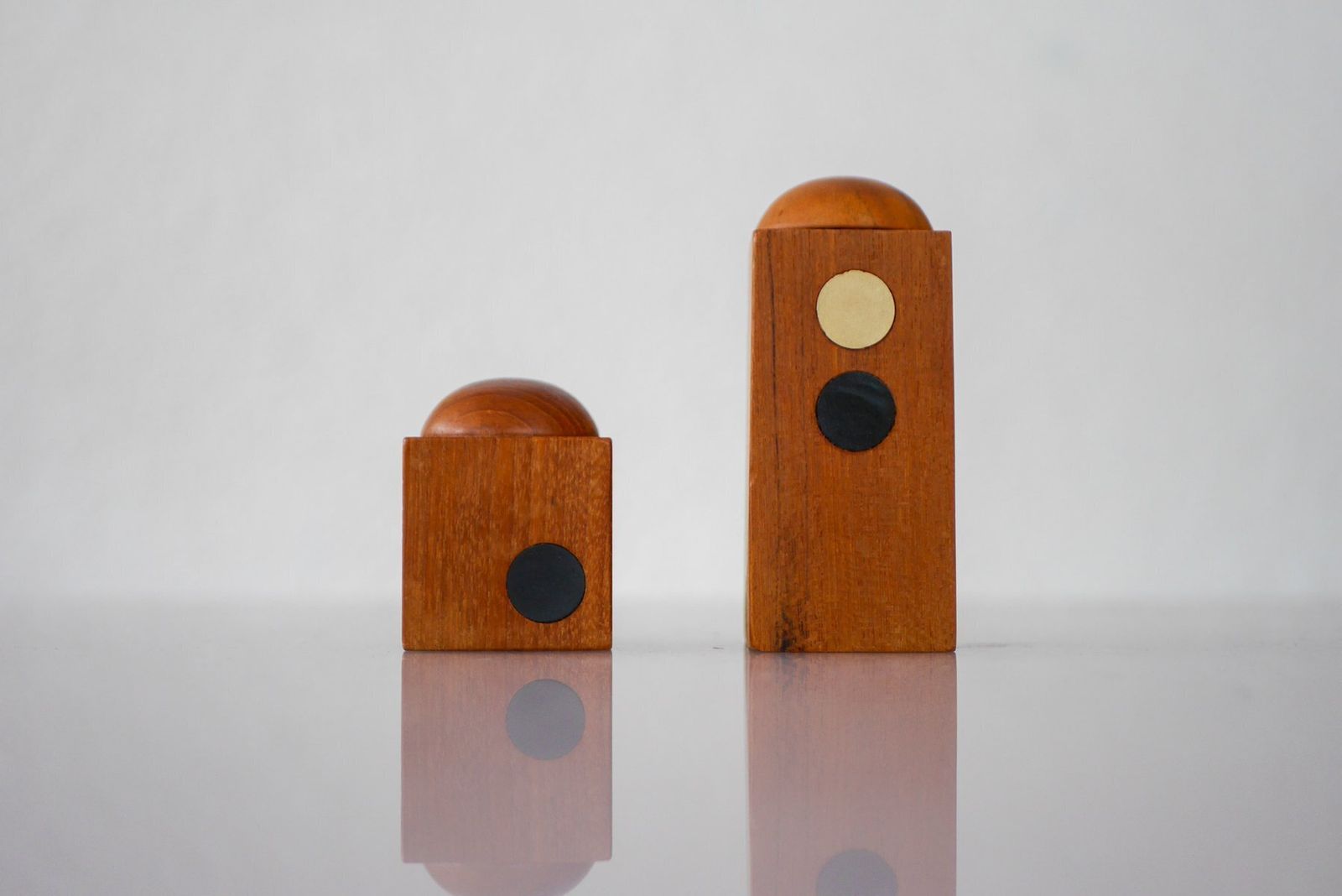 Ensemble salière et poivrière en teck mid-century modern danois, lot de 2 photo vintage