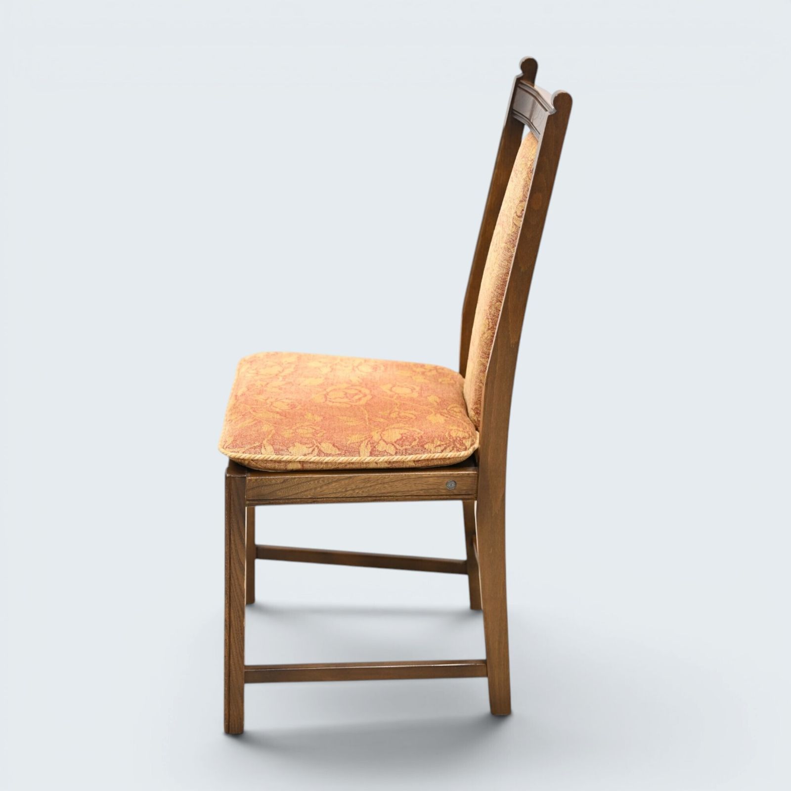 6 Ercol Dining Chairs Including 2 Carvers Golden Dawn Baluster Free U* Delivery photo vinterior