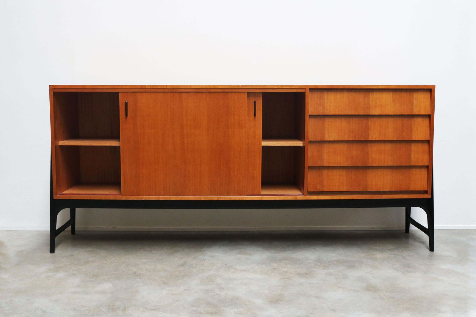 Rare Mid Century Design Alfred Hendrickx Model: 3030 Sideboard Belgium 1959 photo vinterior