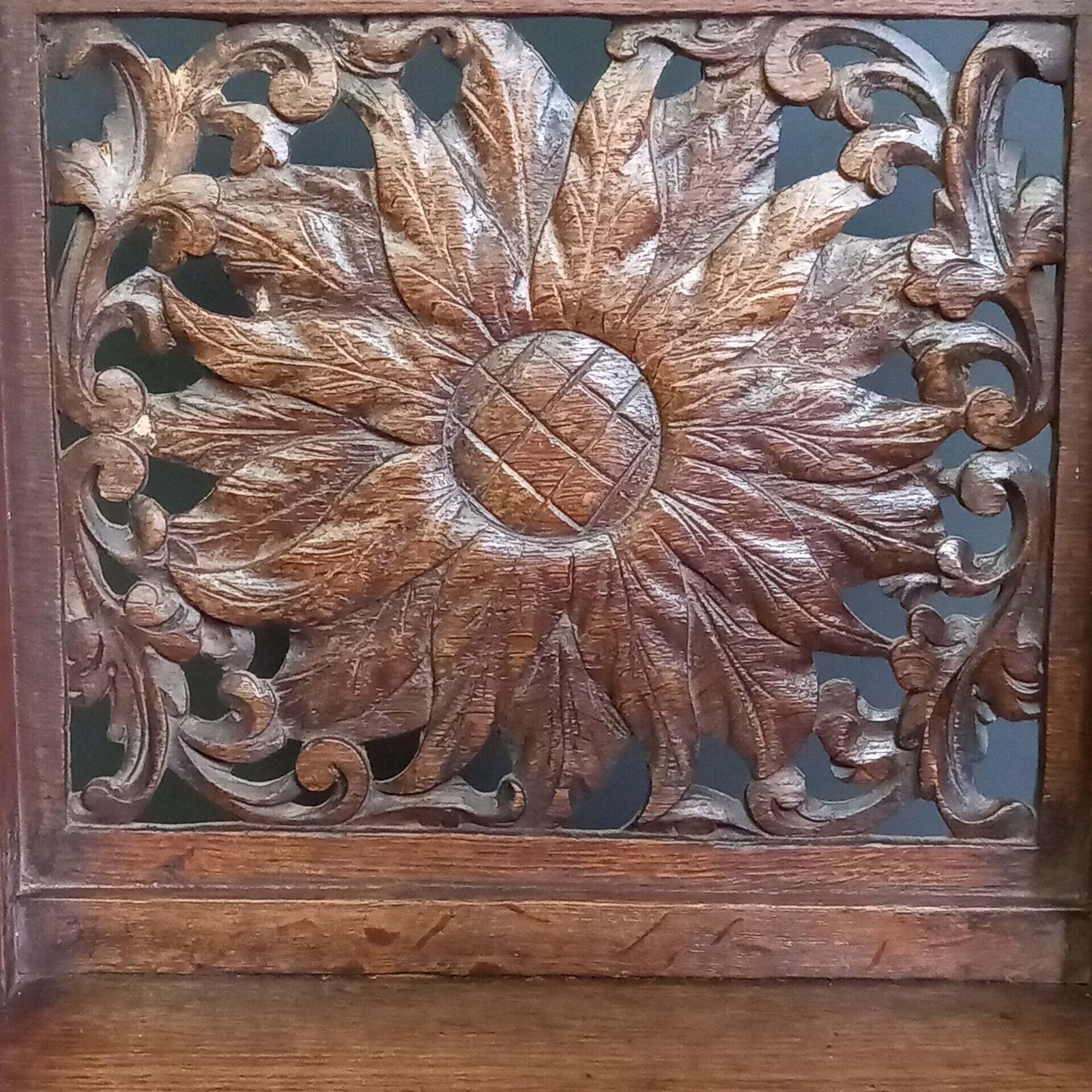Furniture Antique Glastonbury Priest's Chair photo