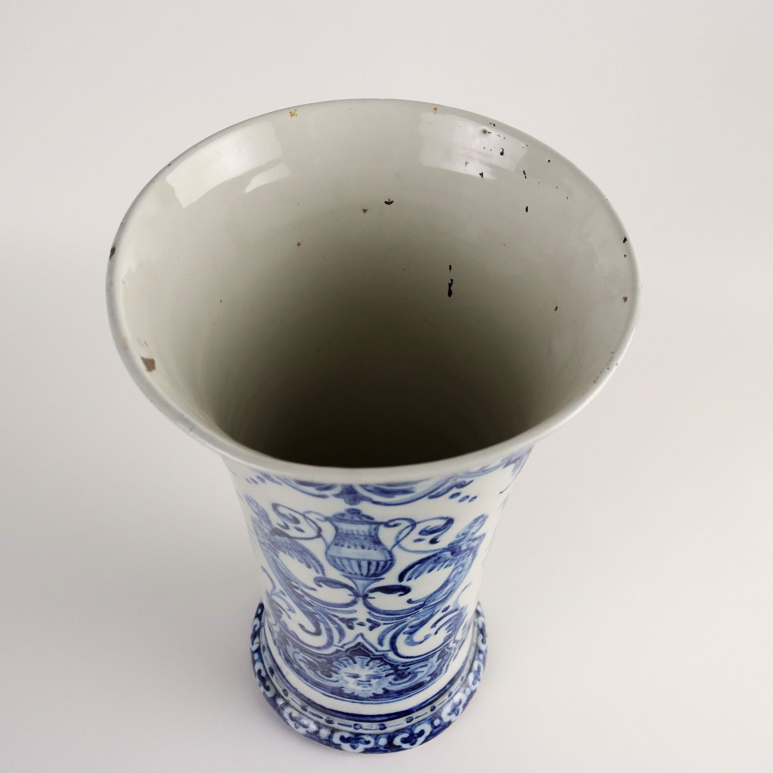 Antique Vase Man. Gien Majolica France XVIII Century photo vinterior