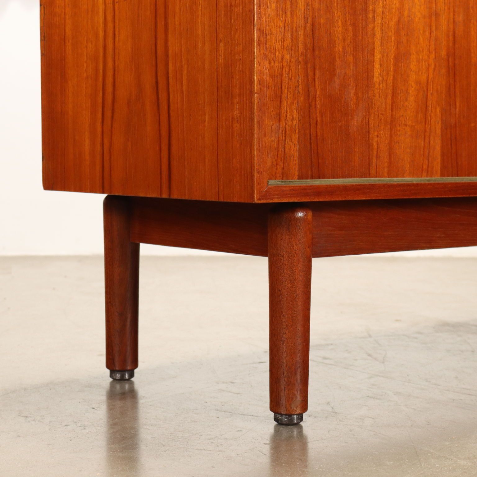 Furniture Vintage Sideboard F.Lli Saporiti Teak Veneer Design 1960s photo