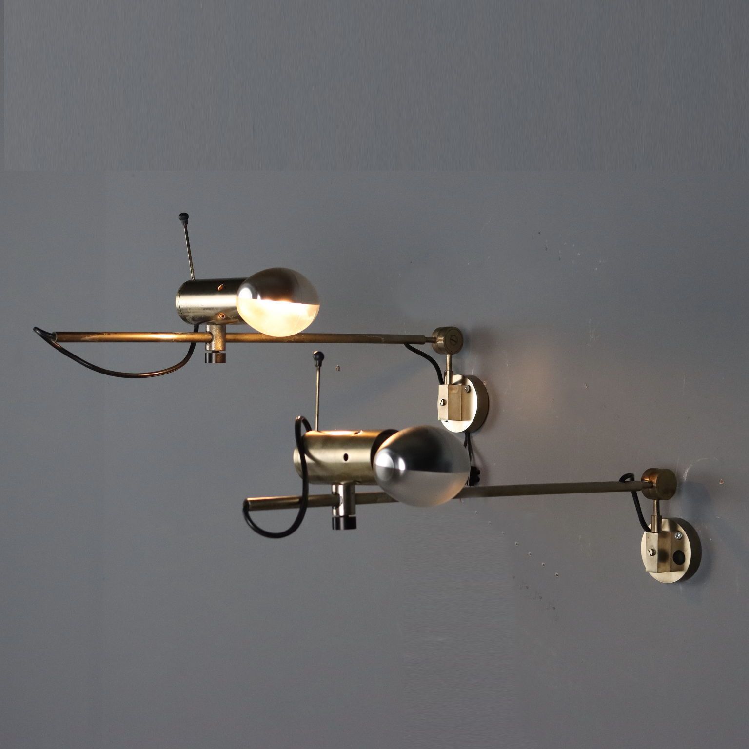 Oluce 194 Lampen Design Tito Agnoli Geanodiseerd Aluminium jaren 1950