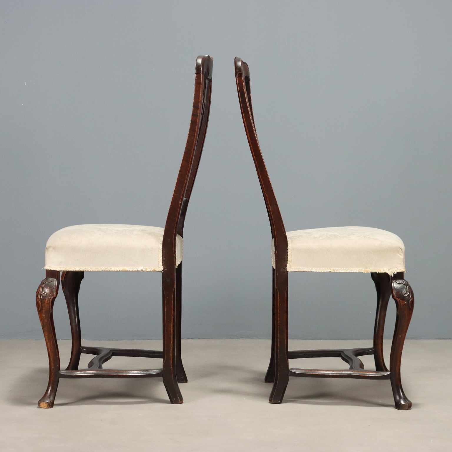 Set van vier walnoten Barocchetto stoelen photo Meubels