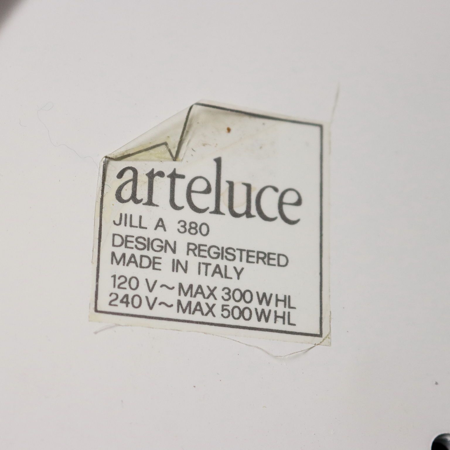 photo furniture Arteluce Jill Lamp Vintage Design King Miranda & Arnaldi 1980s