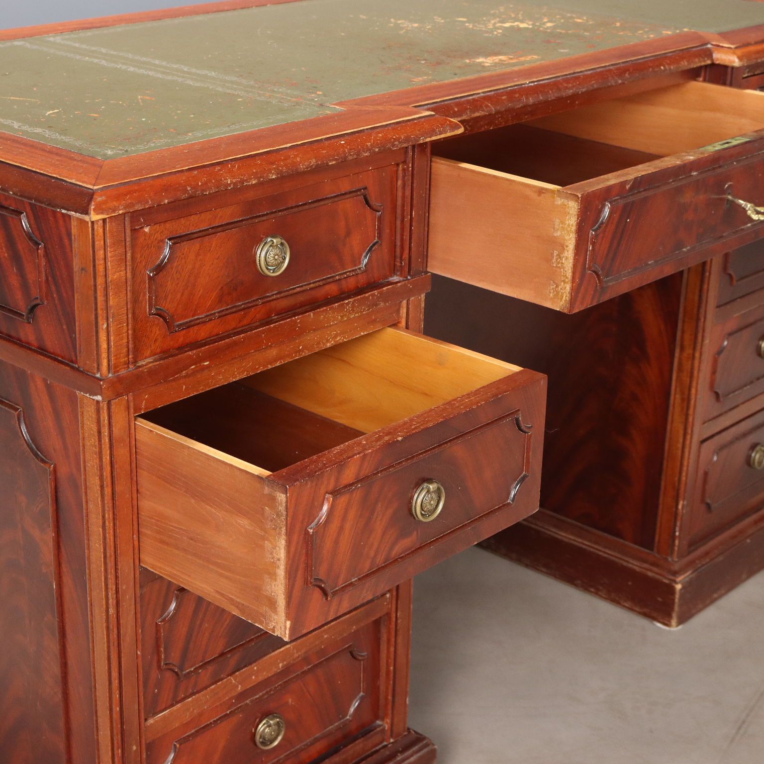 Antique Writing Desk Mahogany Leather Insert Bronze XX Century photo Furniture