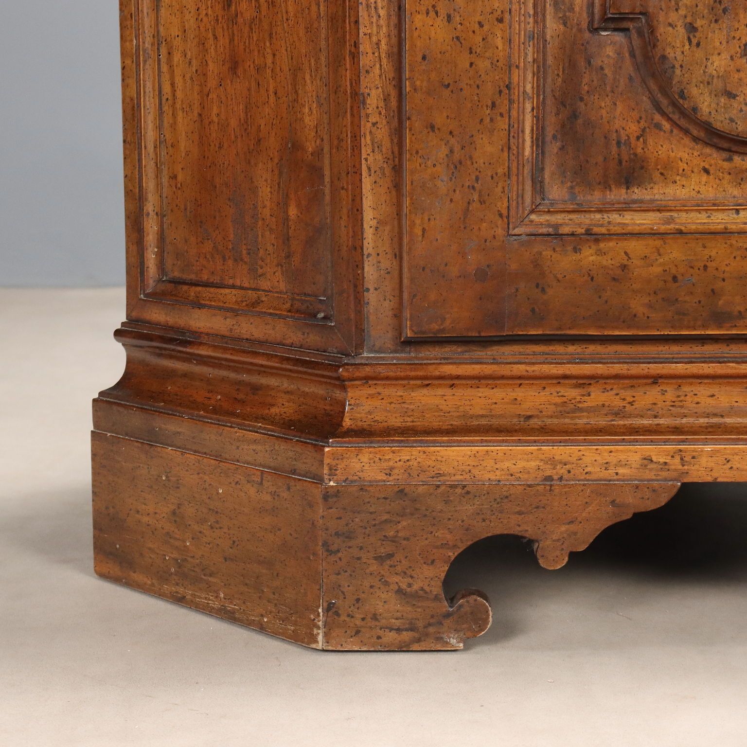 Antique Corner Cabinet Baroque Style Walnut Mid XX Century photo buy