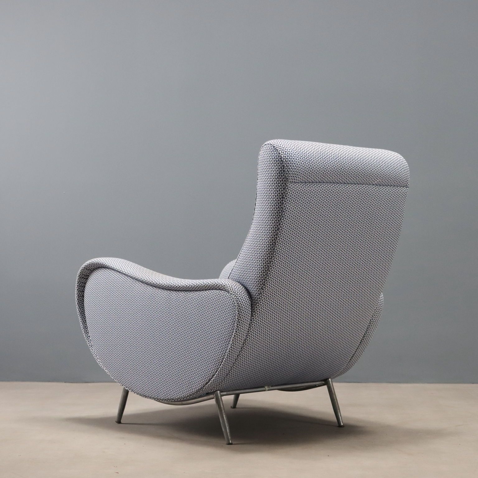 photo furniture Vintage Armchair Foam Fabric Metal Design Italy 1960s
