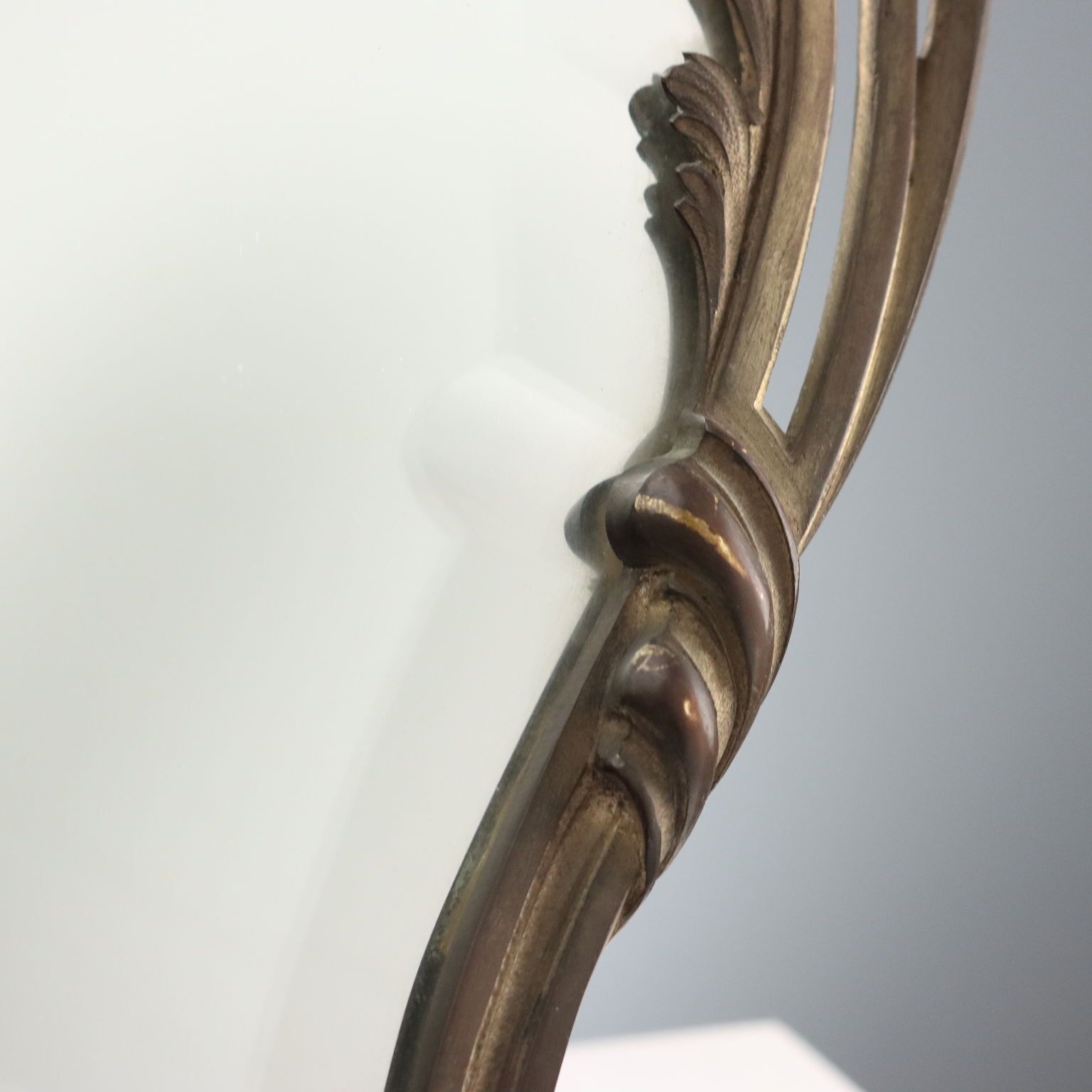 Miroir de table de style rococo en bronze, XIXe-XXe siècle photo buy