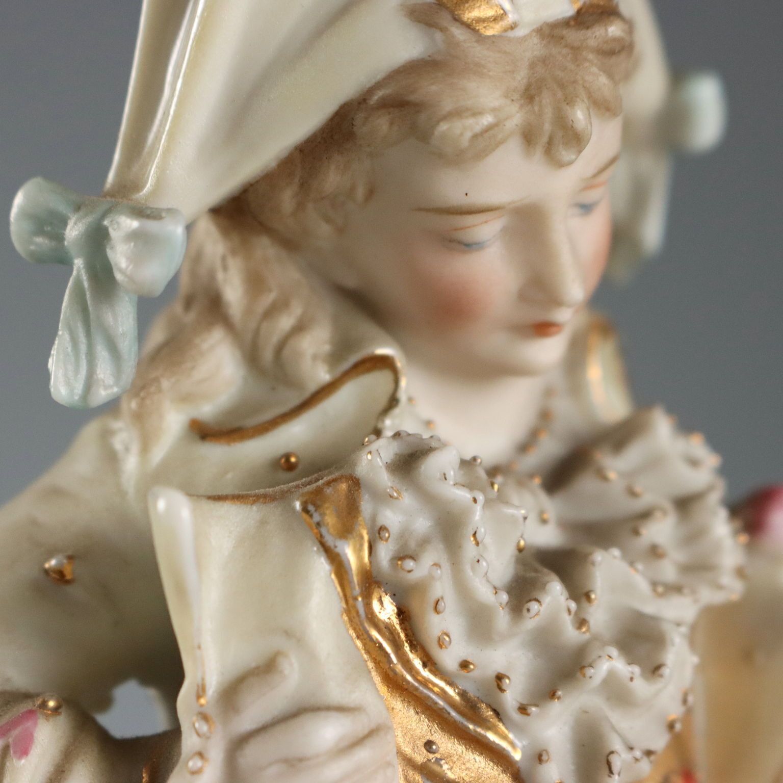 Figurine en biscuit de porcelaine d'époque, France, XIXe siècle photo Art