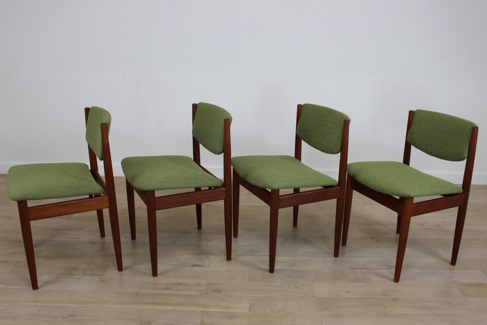 Set Of 4 Finn Juhl Dining Chairs By France And Son photo vinterior