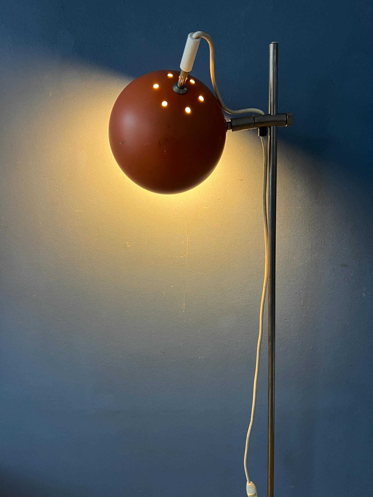 Mid Century Orange Eyeball Floor Lamp photo Lighting