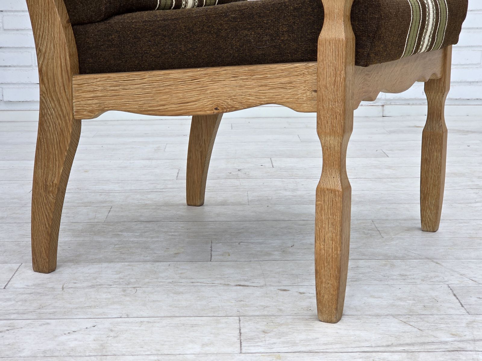 1970s, Danish Armchair, Original Striped Furniture Wool, Carved Oak Wood. photo vinterior