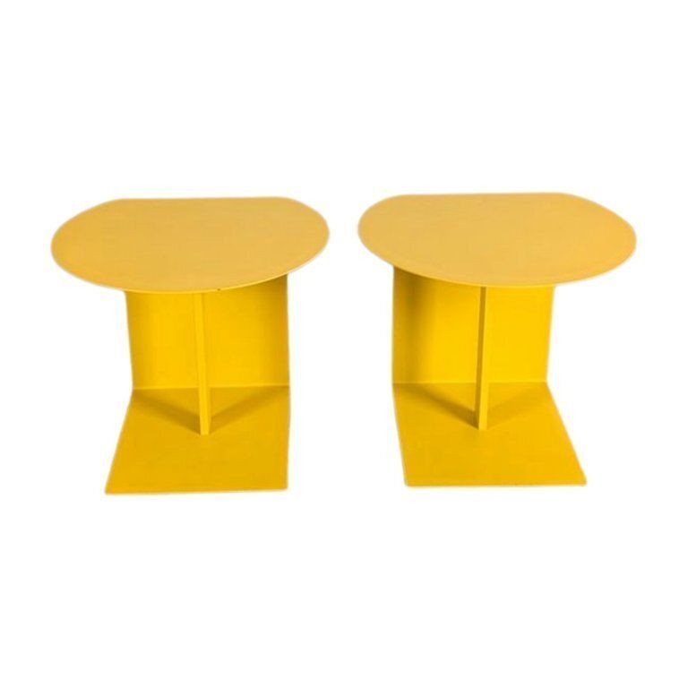 Lot de 2 tables basses/tables d'appoint Ligne Roset Oda, par Christian Werner
