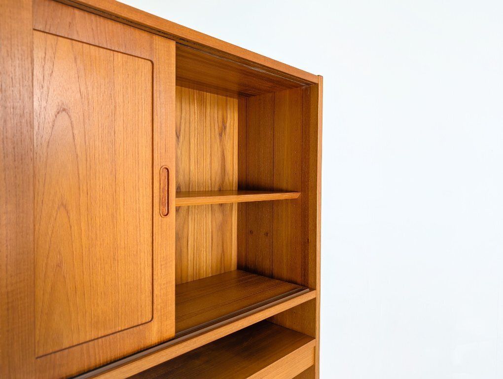 photo furniture Original Poul Hundevad Midcentury Cabinet Bookcase Teak 1960s