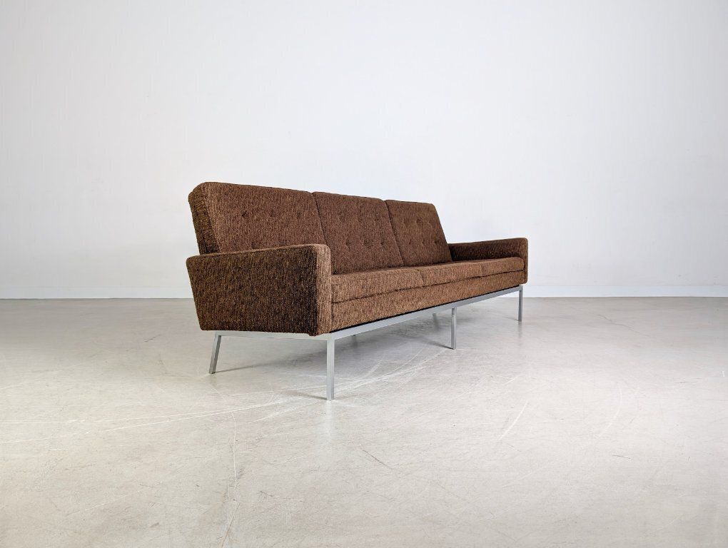 Canapé Knoll International modèle 65a, par Florence Knoll photo Mobilier