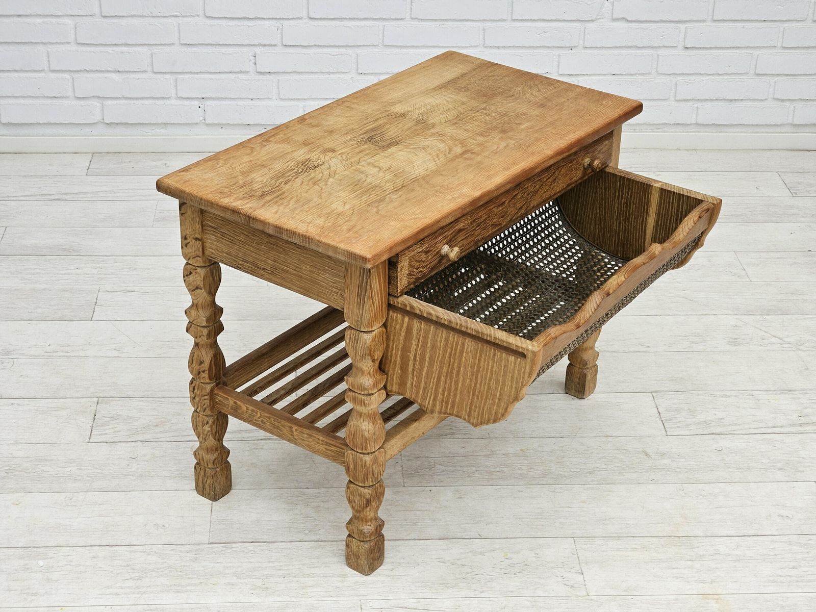photo vinterior 1970s, Scandinavian Sewing Table, Solid Oak Wood, Rattan.